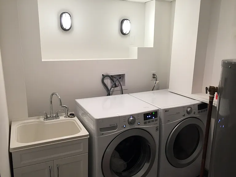 212 Delmar Ave — Photo 18