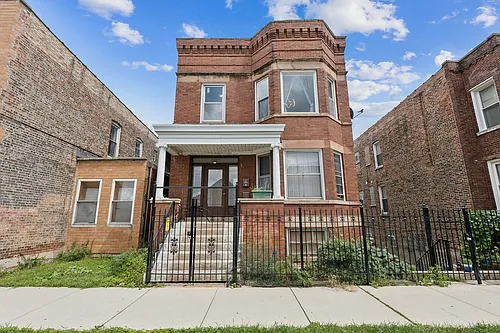 3405 S Leavitt St #1 Photo 1
