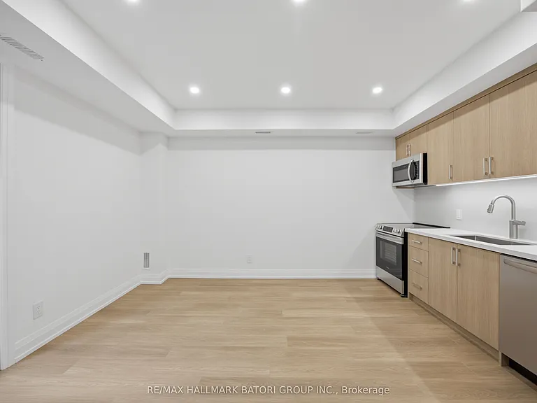 56 Camberwell Rd #5 — Photo 14