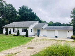 1664 S Mill Iron Rd, Muskegon, MI 49442