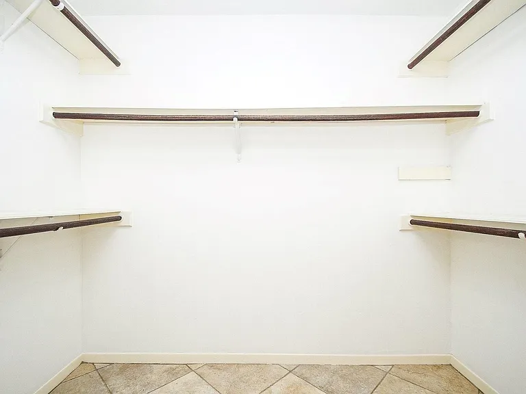 6702 Spring Leaf Dr — Photo 21