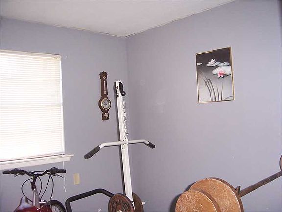 5th image of 1232 Lecompte Dr