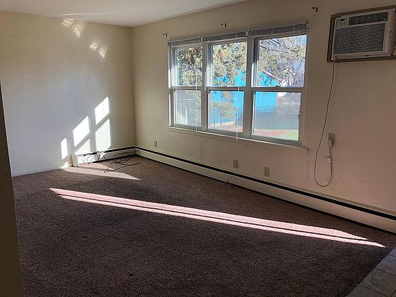 Living Rm