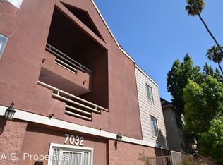 7032 Remmet Ave #111, Canoga Park, CA 91303