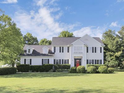 104 Grand Pointe Dr, Hebron, OH, 43025