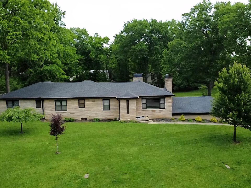 1st image of 2215 E Covenanter Dr