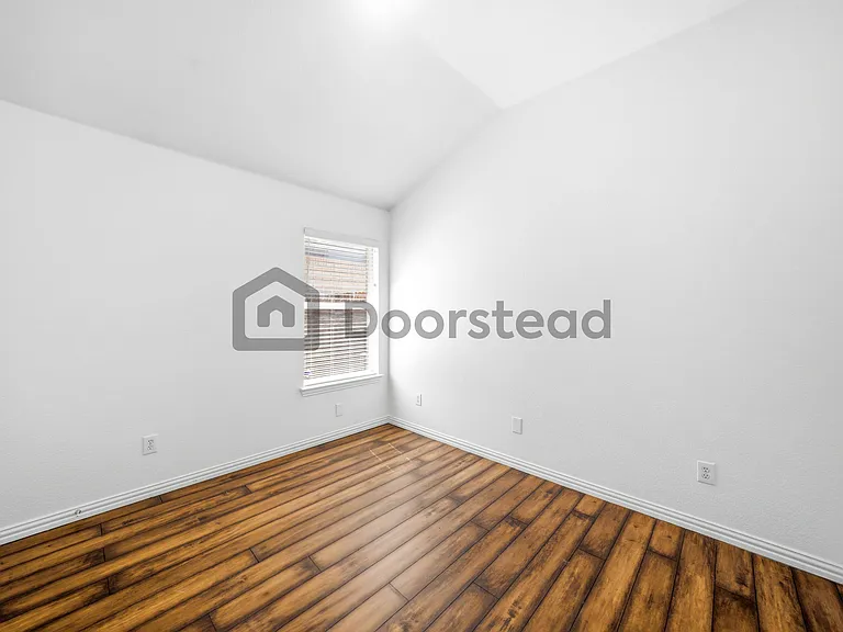 4909 Mountain Ridge Ln — Photo 21
