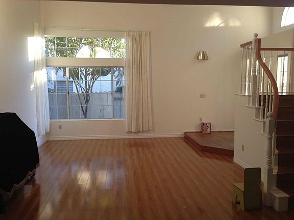 3rd image of 14851 Heather Glen Way