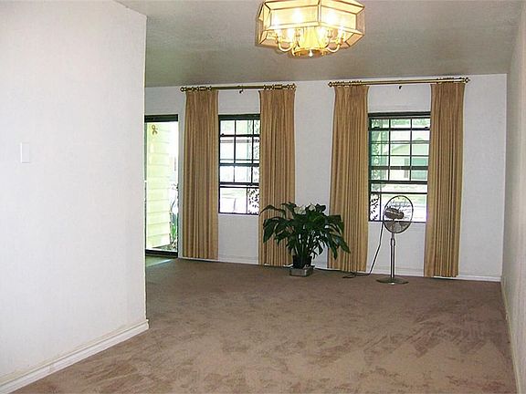 2nd image of 202 West Ave