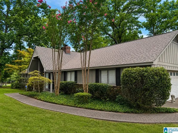 5320 New Watermelon Rd, Tuscaloosa, AL 35406