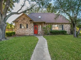 209 Diann St, Lancaster, TX 75146