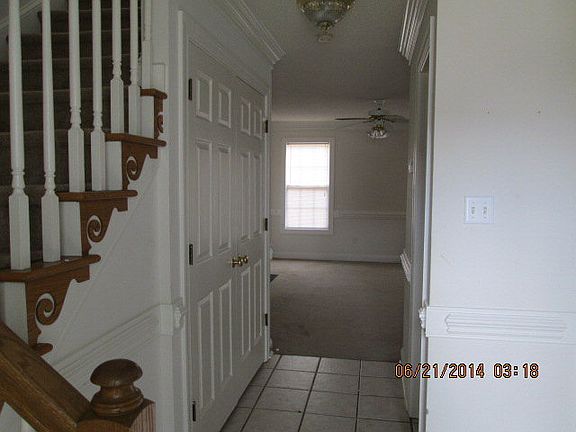 2nd image of 1509-11 Winterberry Drive