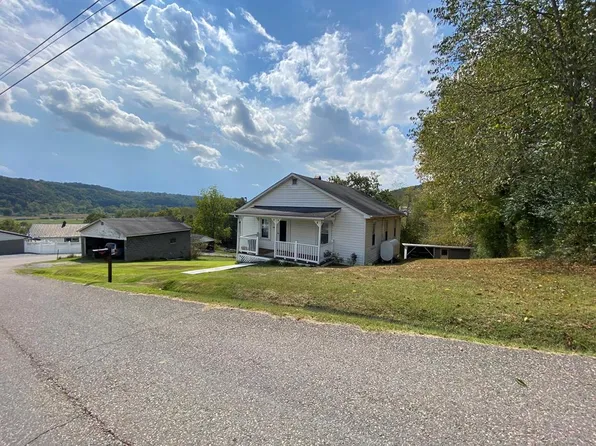 265 Baker Hollow Rd, Richlands, VA 24641