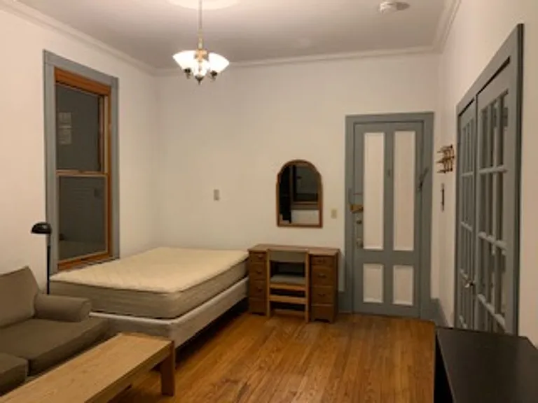 127 College Ave — Photo 5