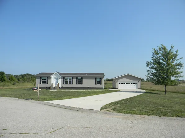 104 Evans Way, Scottville, MI 49454
