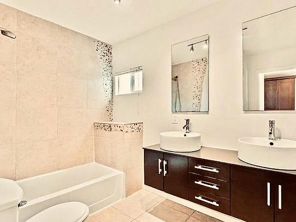 5th image of 4239 35th St #2