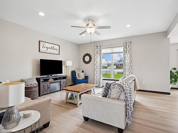 5th image of 1255 Partridge Ln