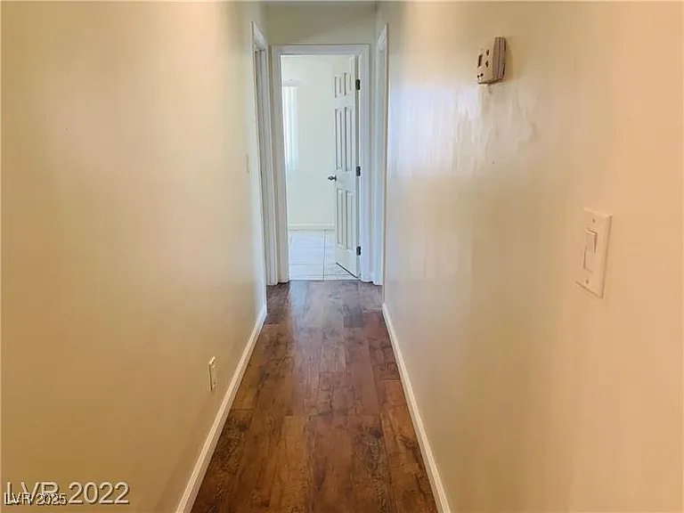 501 Slayton Dr — Photo 11