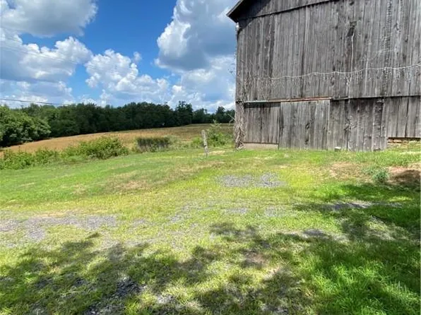 1311 Ridge Rd, Apollo, PA 15613