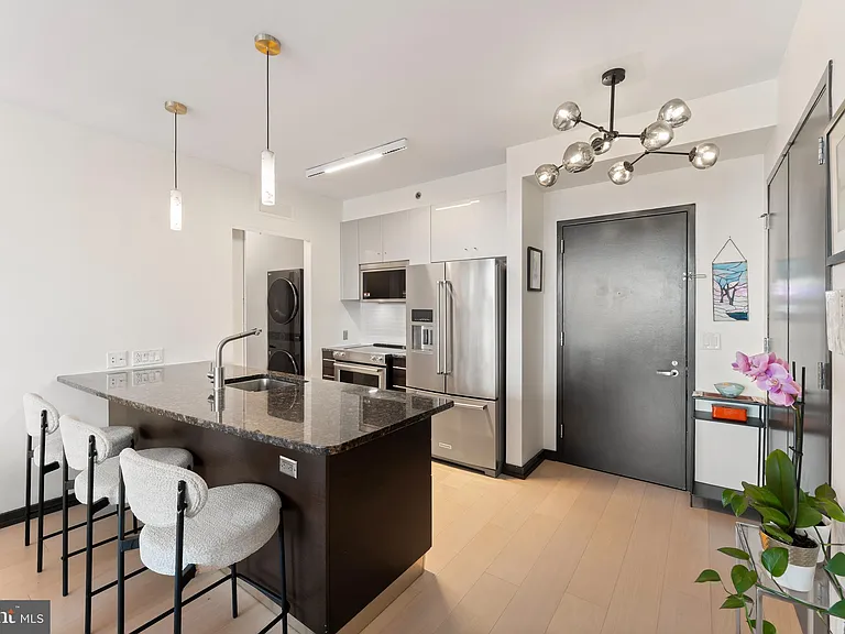 2101 Market St #1505 — Photo 11