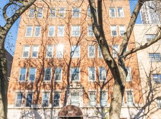 940 W Winona St #408, Chicago, IL 60640