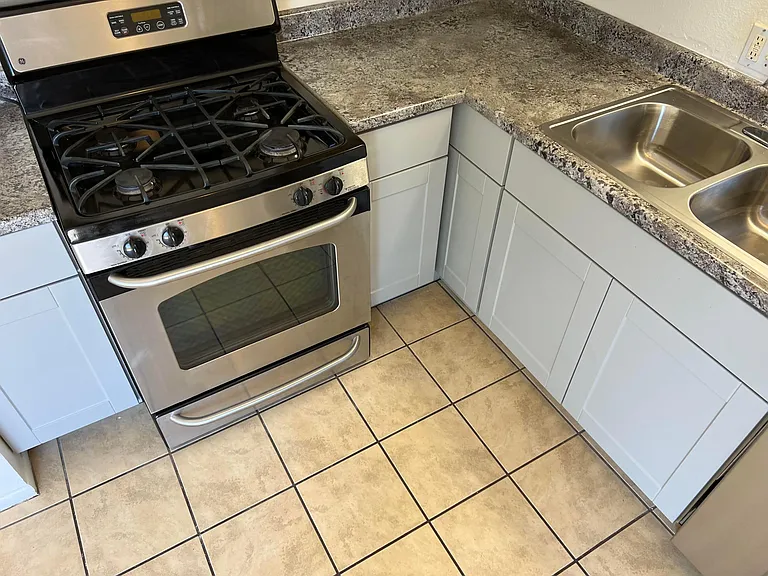 2250 W Hartford Ave — Photo 3
