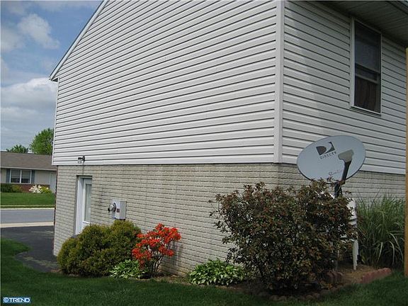 Exterior Side
