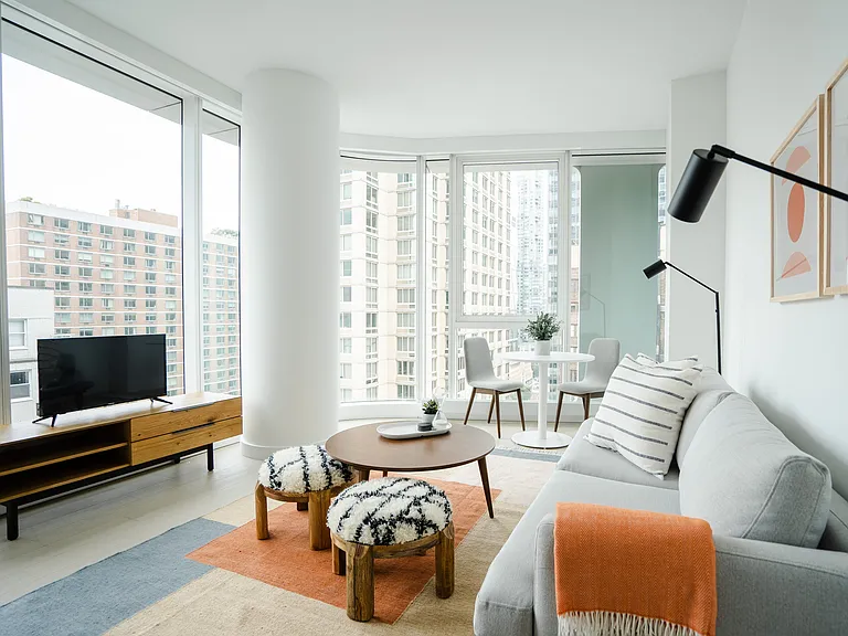 242 W 53rd St #26A — Photo 12