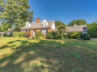 156 S Branch Pkwy, Springfield, MA 01118