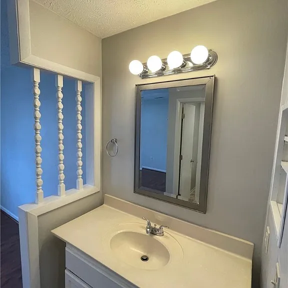 7060 Candlewood Dr — Photo 9