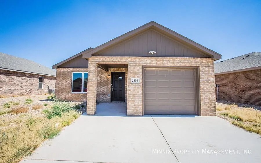 3 bedroom/ 2 bath | 2517 N. Ave O. — Photo 2