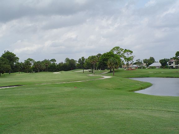 GOLF COURSE