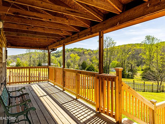 12th image of 596 Byrams Fork Rd