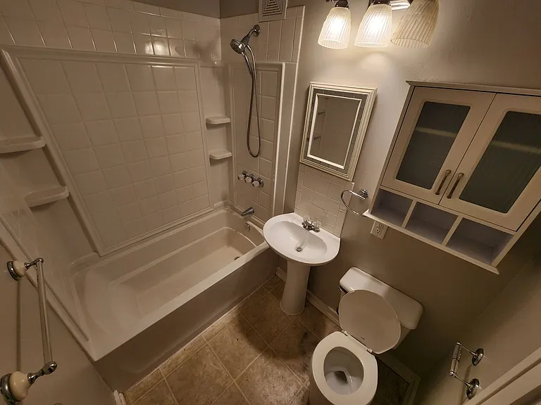 1210 S Jefferson Ave — Photo 30