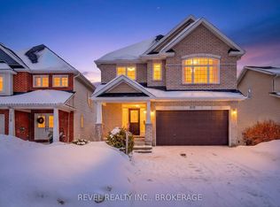 1015 Bluffwood Ave, Kingston, ON K7K 7K6