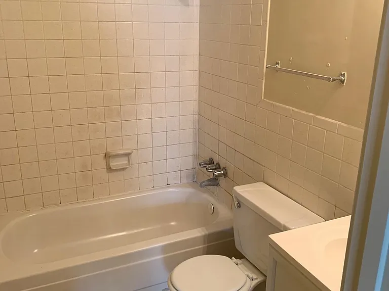 3438 Spottswood Ave #3438 — Photo 4