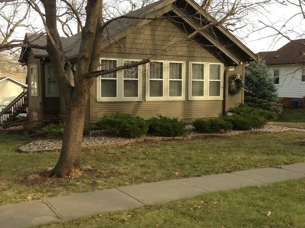 602 Palmer St, Emmetsburg, IA 50536