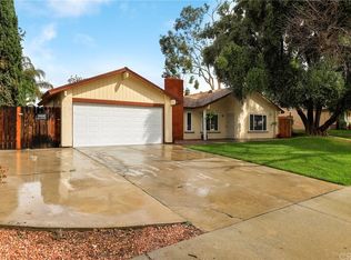 2747 Arlington Ave, Riverside, CA 92506