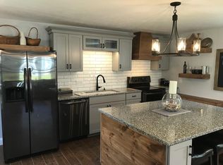 39 Butler Pl #A, Northampton, MA 01060