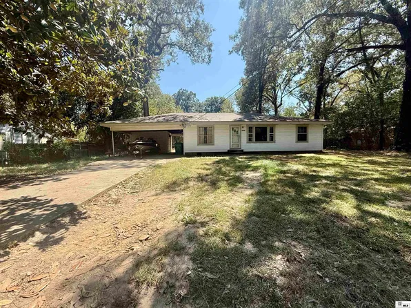 105 Oakdale Ave, Bastrop, LA 71220
