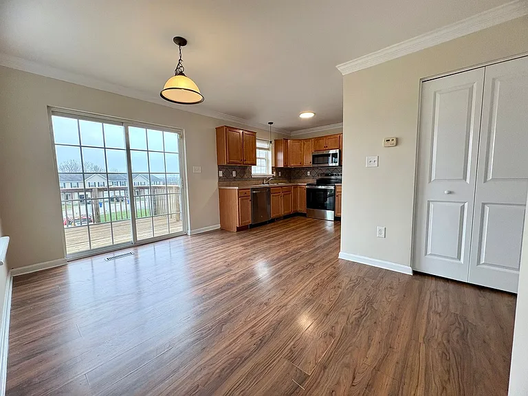 710 Rachel Dr — Photo 10