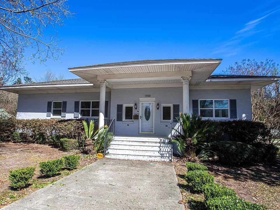 1st image of 1700 Broad St