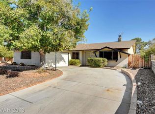 1809 Blue Mountain Dr, Las Vegas, NV 89108