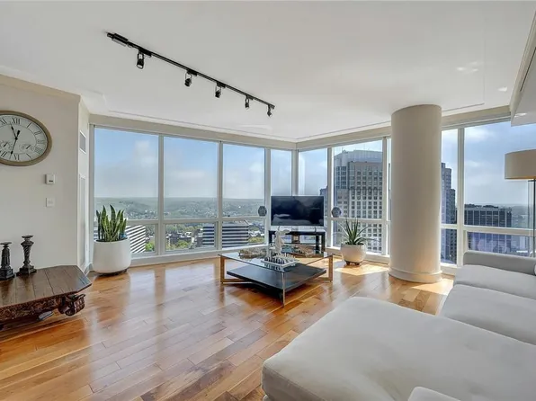 1 Renaissance Square #V4A, White Plains, NY 10601