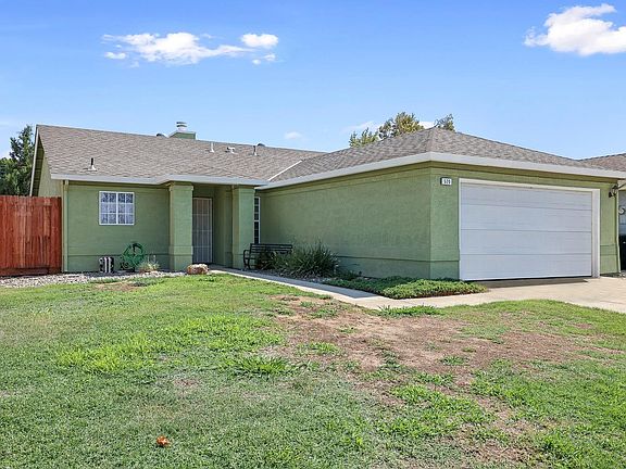 3rd image of 520 Blue Canyon Dr