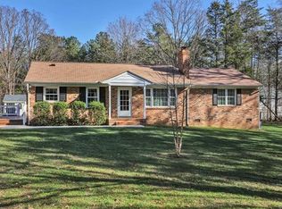 1601 Palmore Rd, Powhatan, VA 23139