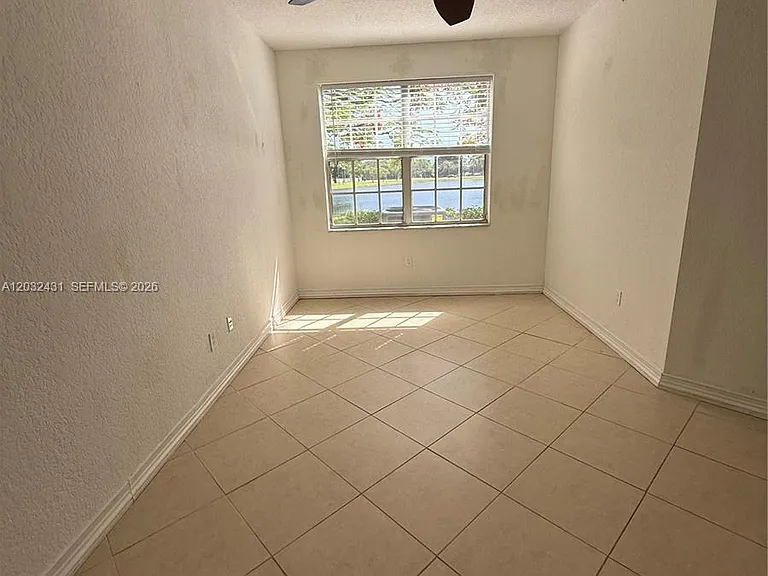 715 SW 148th Ave #611 — Photo 13