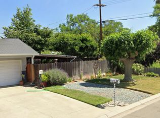 233 Dawn Dr, Modesto, CA 95350