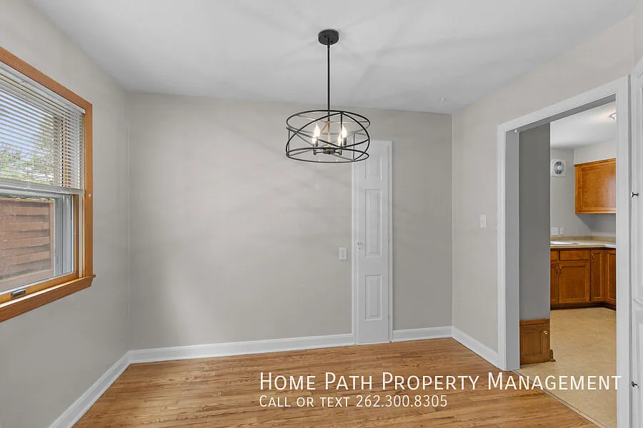 2 bed, 958 sqft, $2,199 — Photo 3