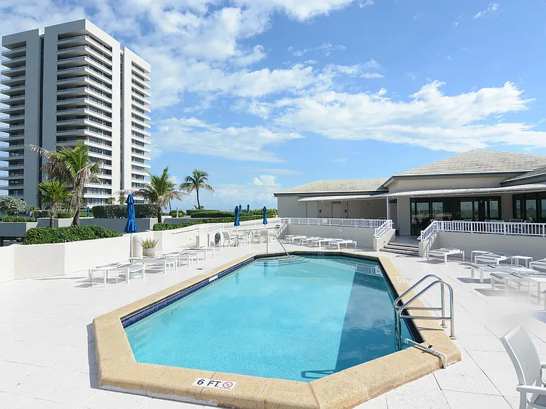 5540 N Ocean Dr #8C — Photo 44